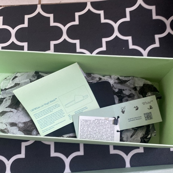 Off-White Brand slides (AUTHENTIC) - Picture 3 of 8